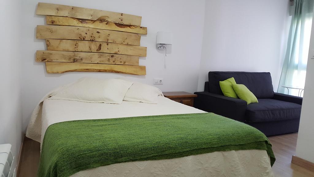 Hostal Nevandi Еспінама Екстер'єр фото